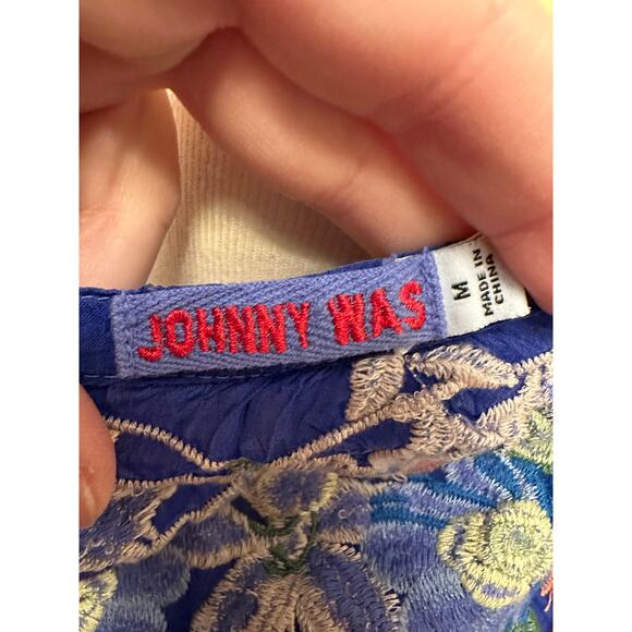 Johnny Was Taifa Blouse Royal Blue Embroidered Floral Sz Medium - Picture 8 of 8